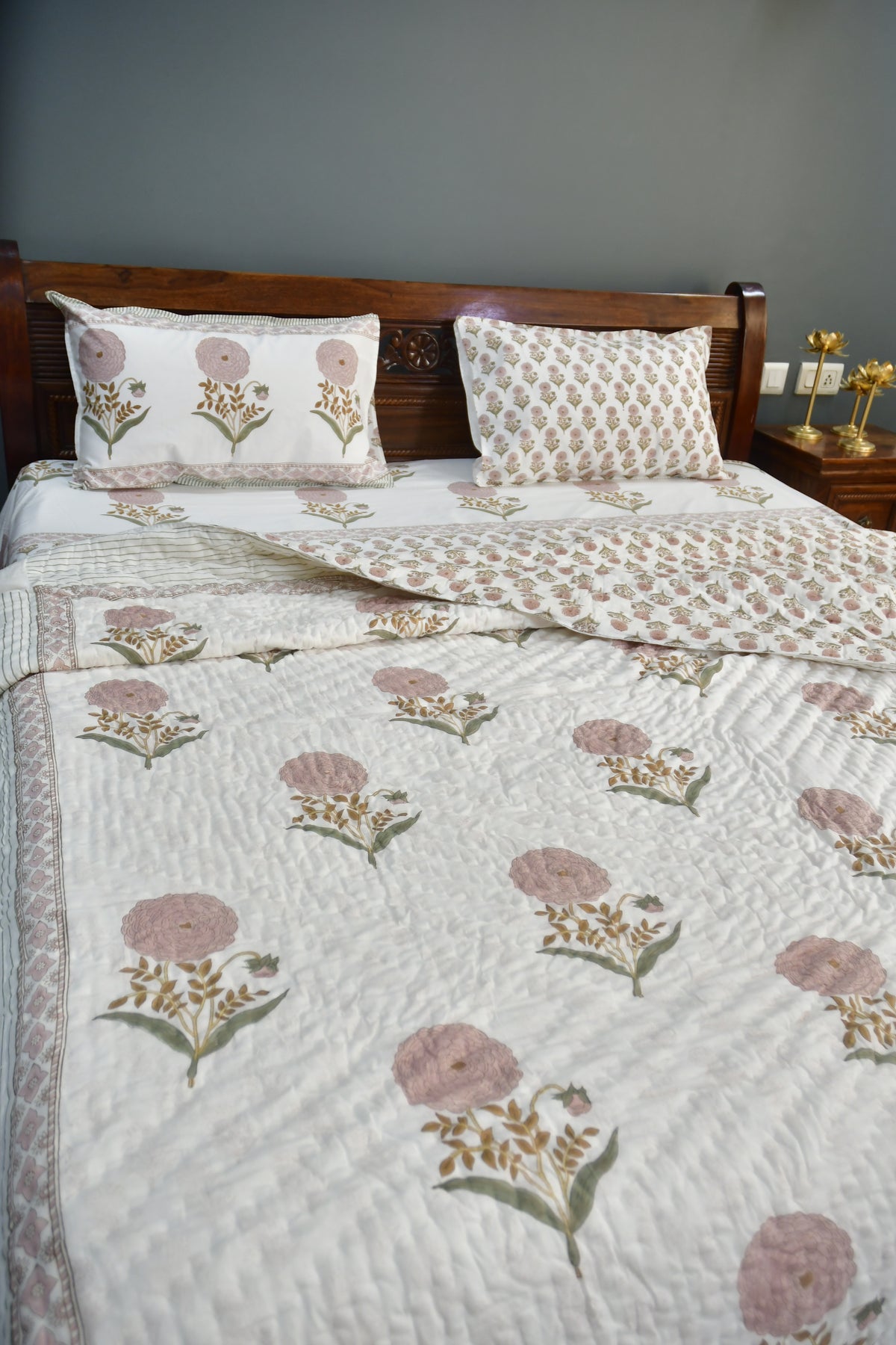 Pink Phool Bedding set best of Jaipur