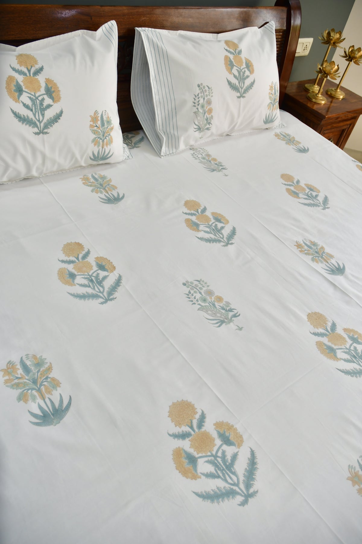 Peach Bliss Bedsheet, Bed Linen