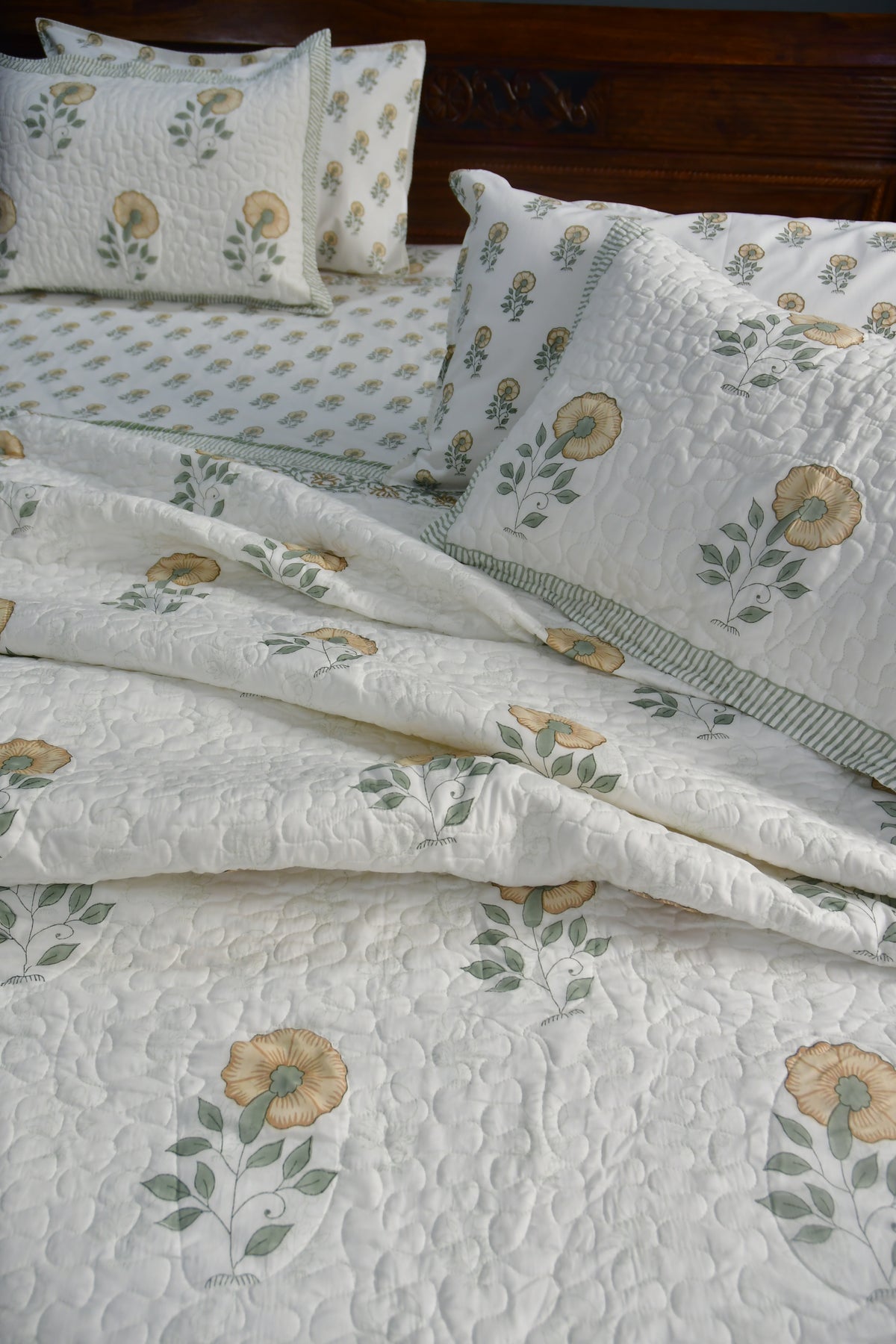 Flower of Hope Bedding set Hand Block premium