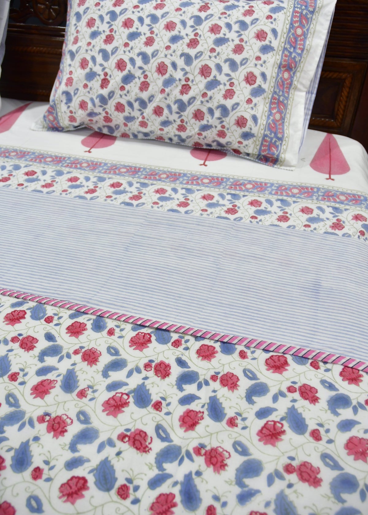 Valley of Flower Dohar Bedding set Jaipur