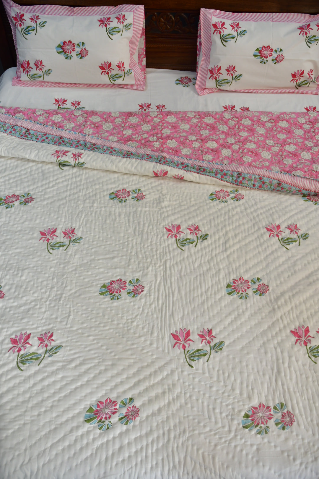 Pink Lotus Quilt Bedding Set