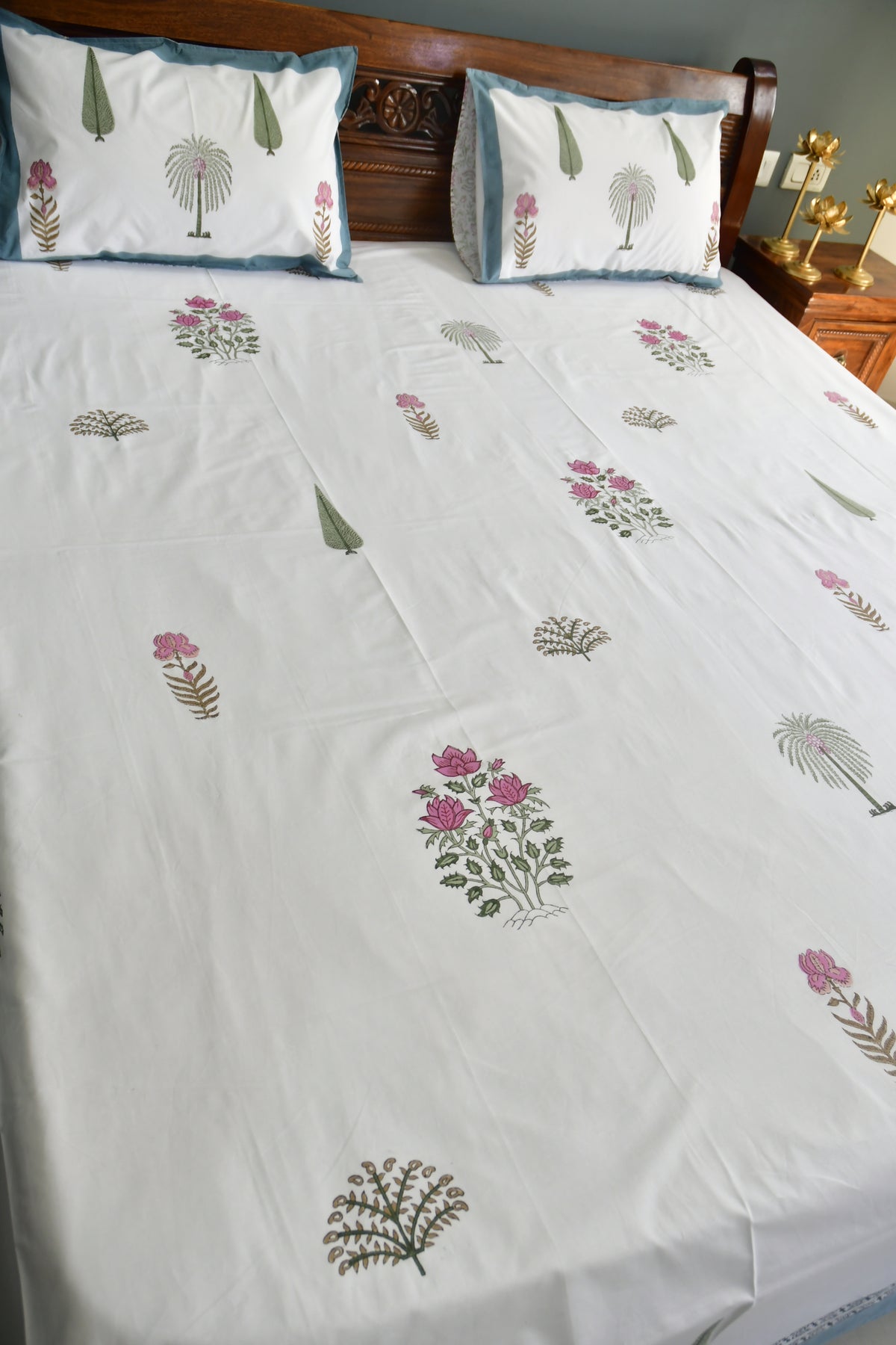 Floral Bliss Hand Block Bedsheet Jaipuri