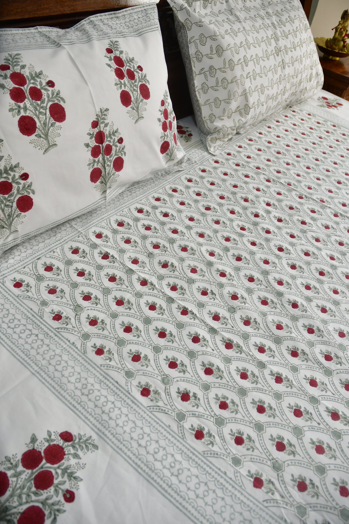 Red Flower Jaal Bed sheet Jaipuri Handblock