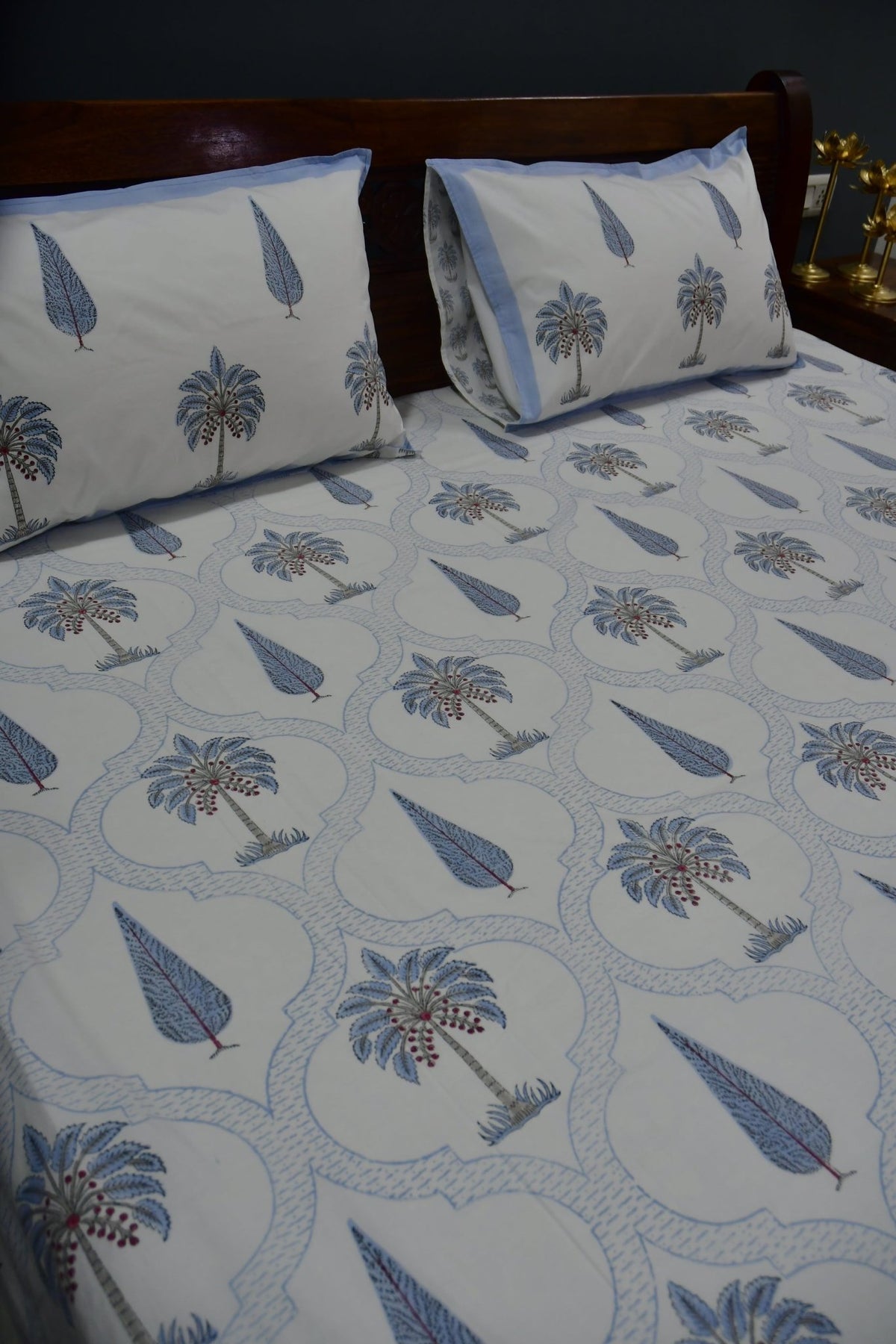 Blue Palm Hand Block Bedsheet - Premiumcotton