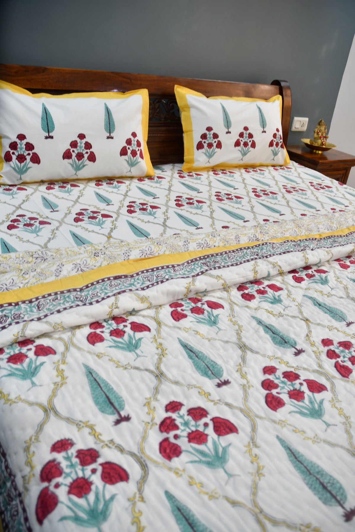 Khushnuma Quilt Jaipur premium Rajasthan best