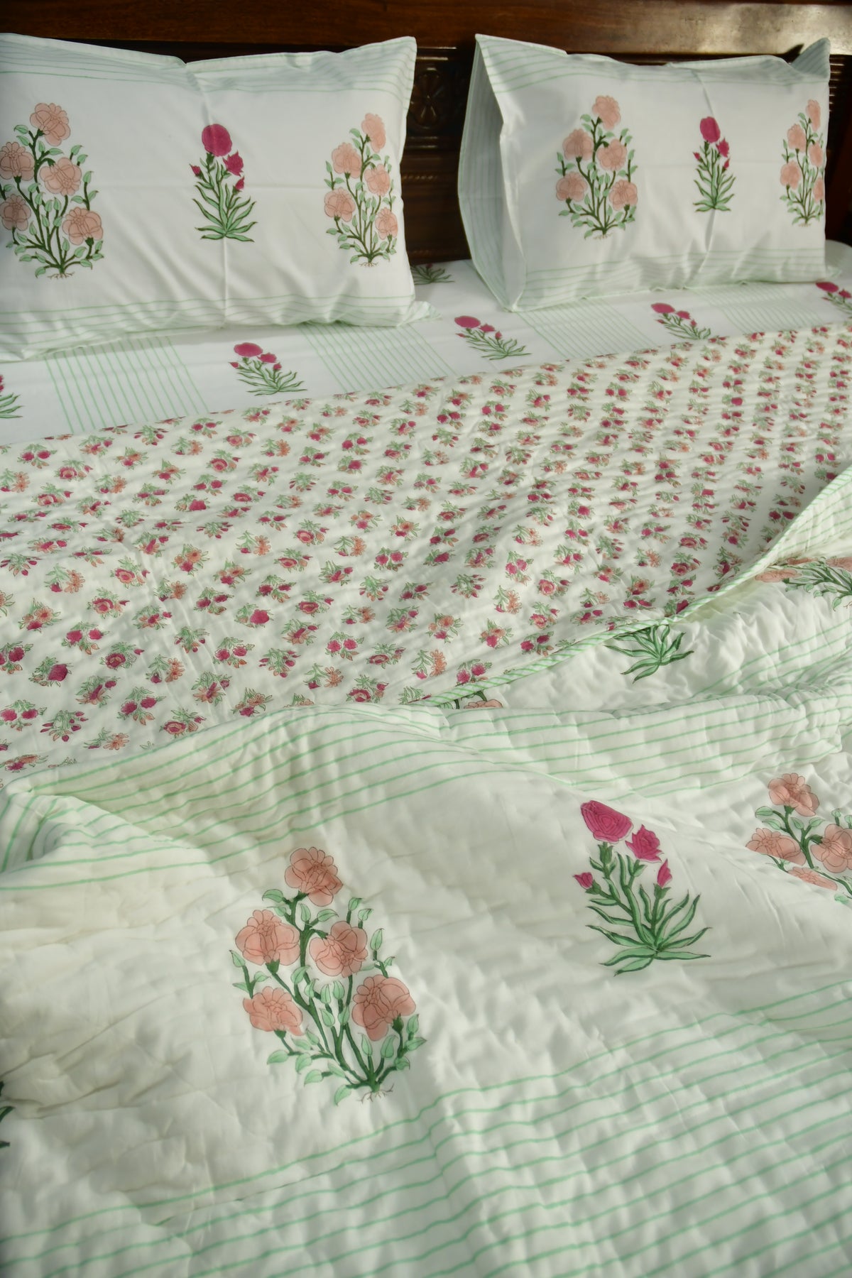 Peach and Pink Floral Premium  HandBlock  Quilt