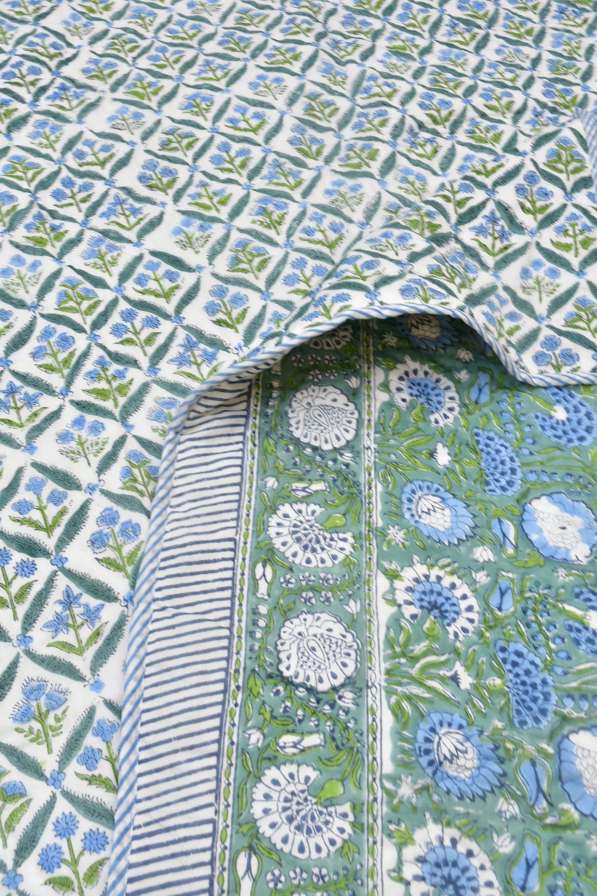 Green premium quilt 