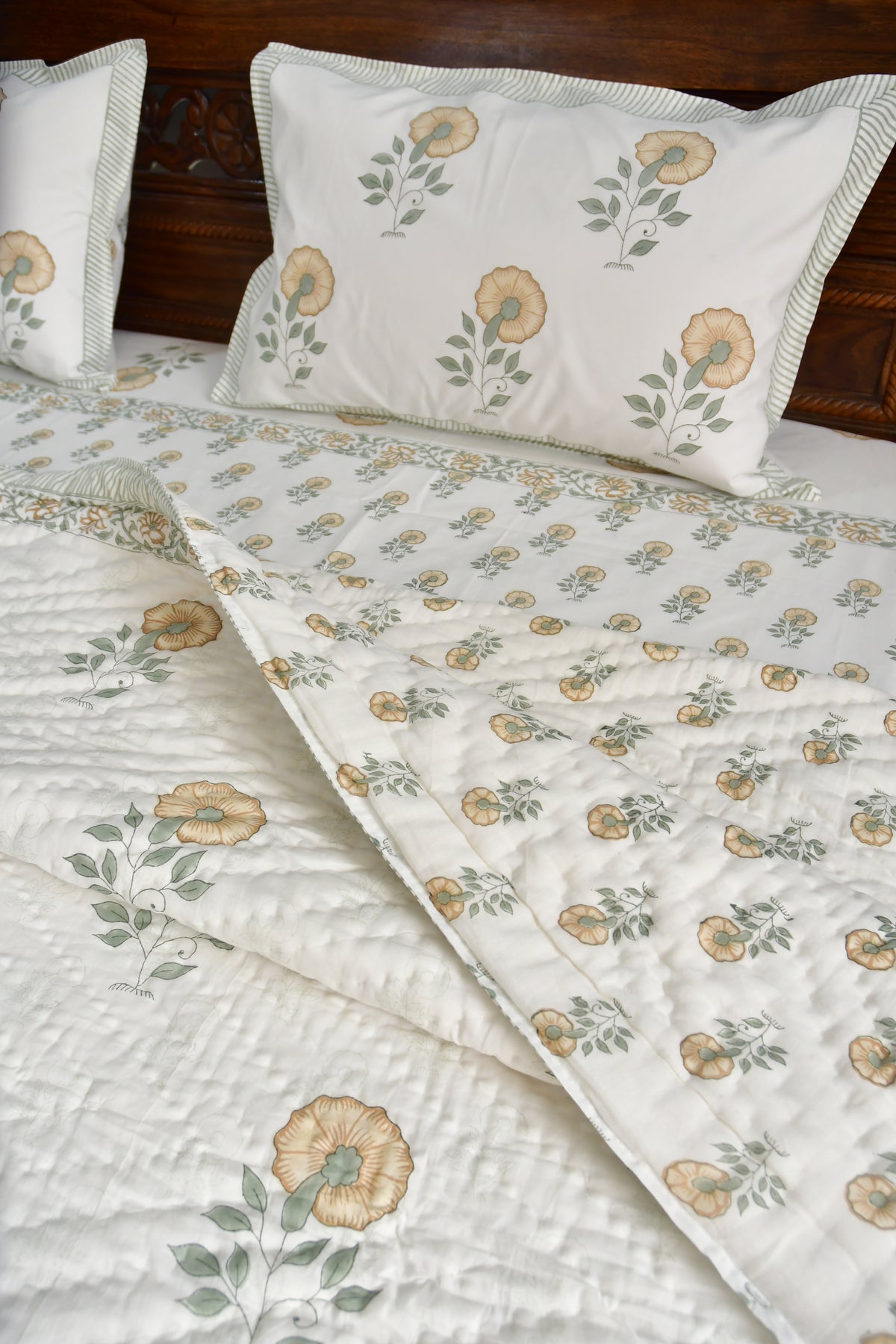 Flower of Hope Bedding set premium Hand Block