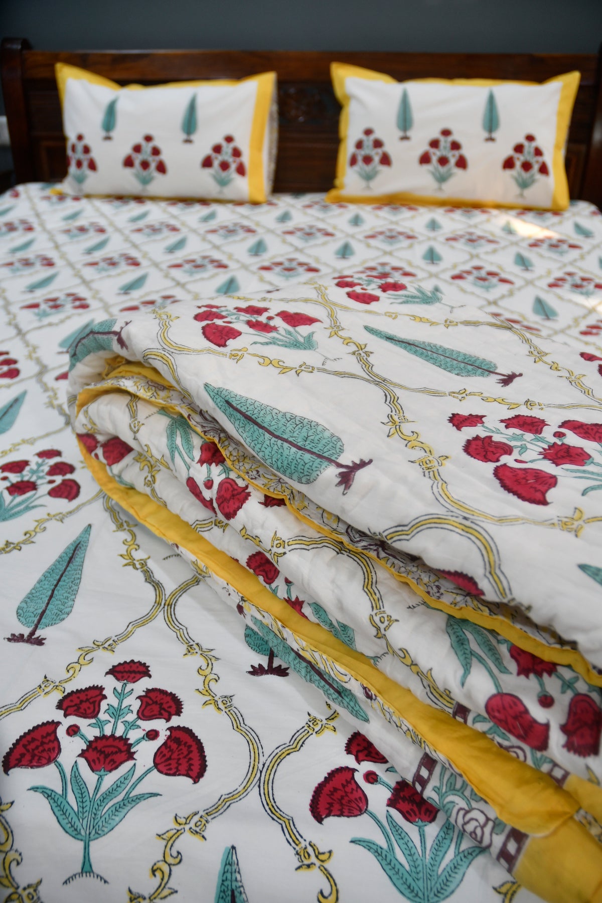 Khushnuma Quilt, Rajai Jaipur premium