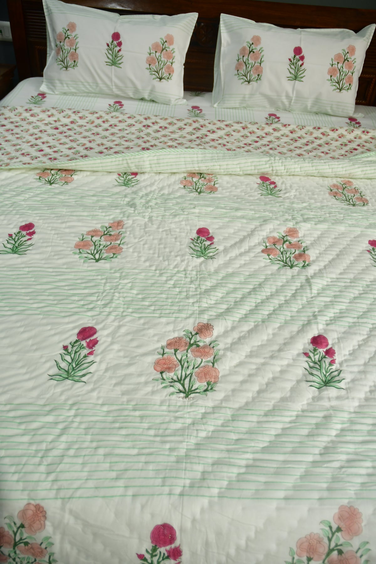 Peach and Pink Floral Premium  HandBlock  Quilt