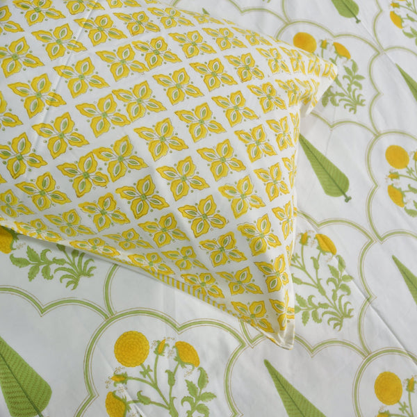 Yellow and green bedsheet