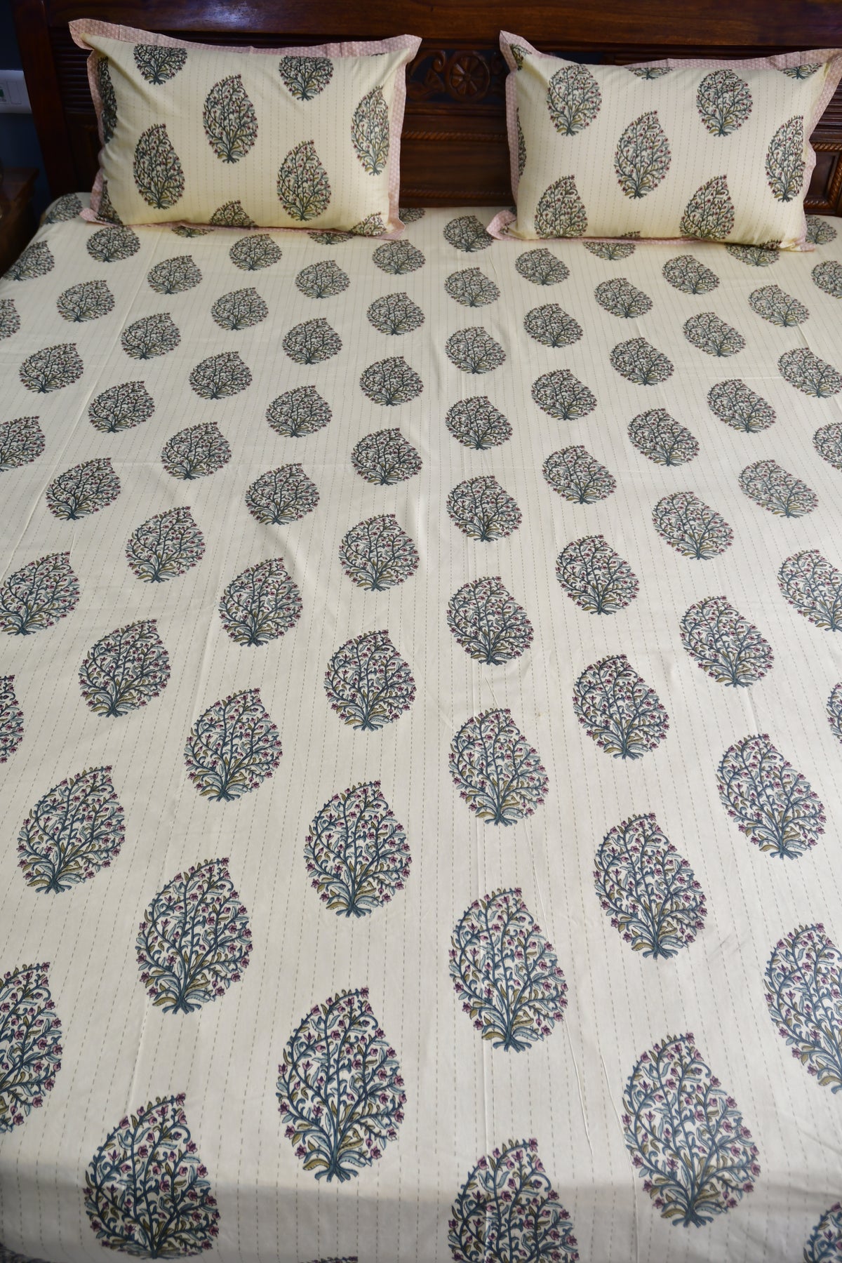 Paisley Buta cotton Bedsheet - Premium, Jaipuri, Rajasthani