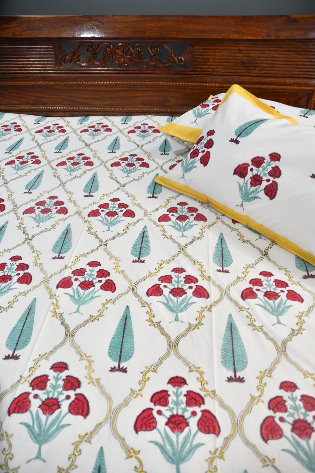 Khushnuma Bedsheet