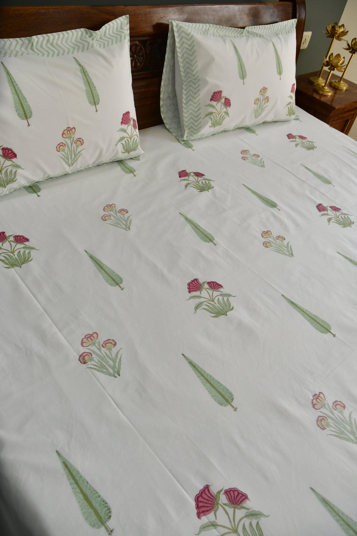 Summer Bliss Bedsheet Premium cotton