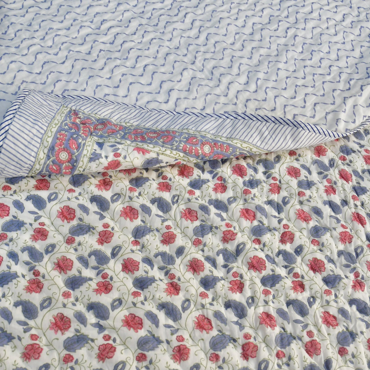 Valley of Flower Quilt organic cotton