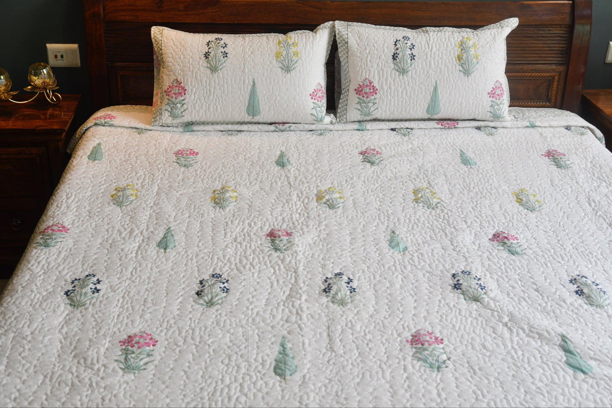 Classic Paanch Buta - Quilted Bedcover