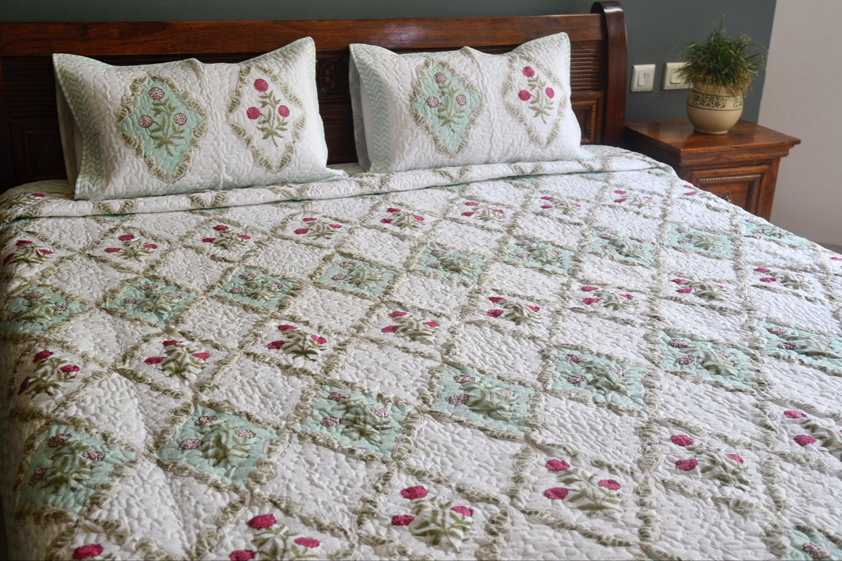 Sugandha Jaal Quilted bedcover Jaipur