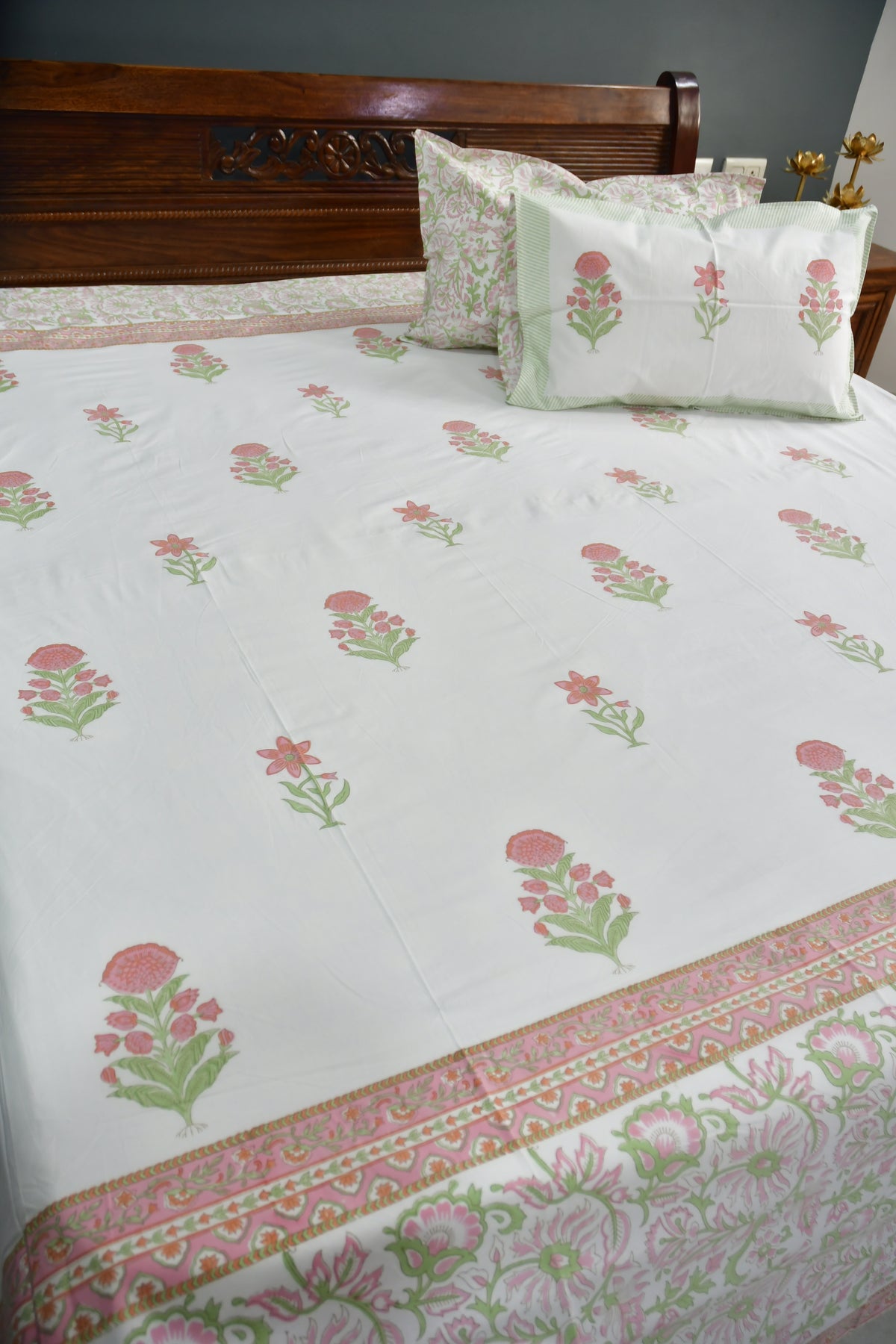 Hand block cotton Jaipuri bedsheet 