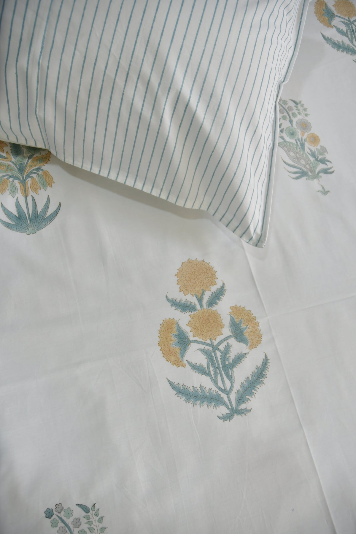 Peach Bliss Bedsheet Premium Home Decor 