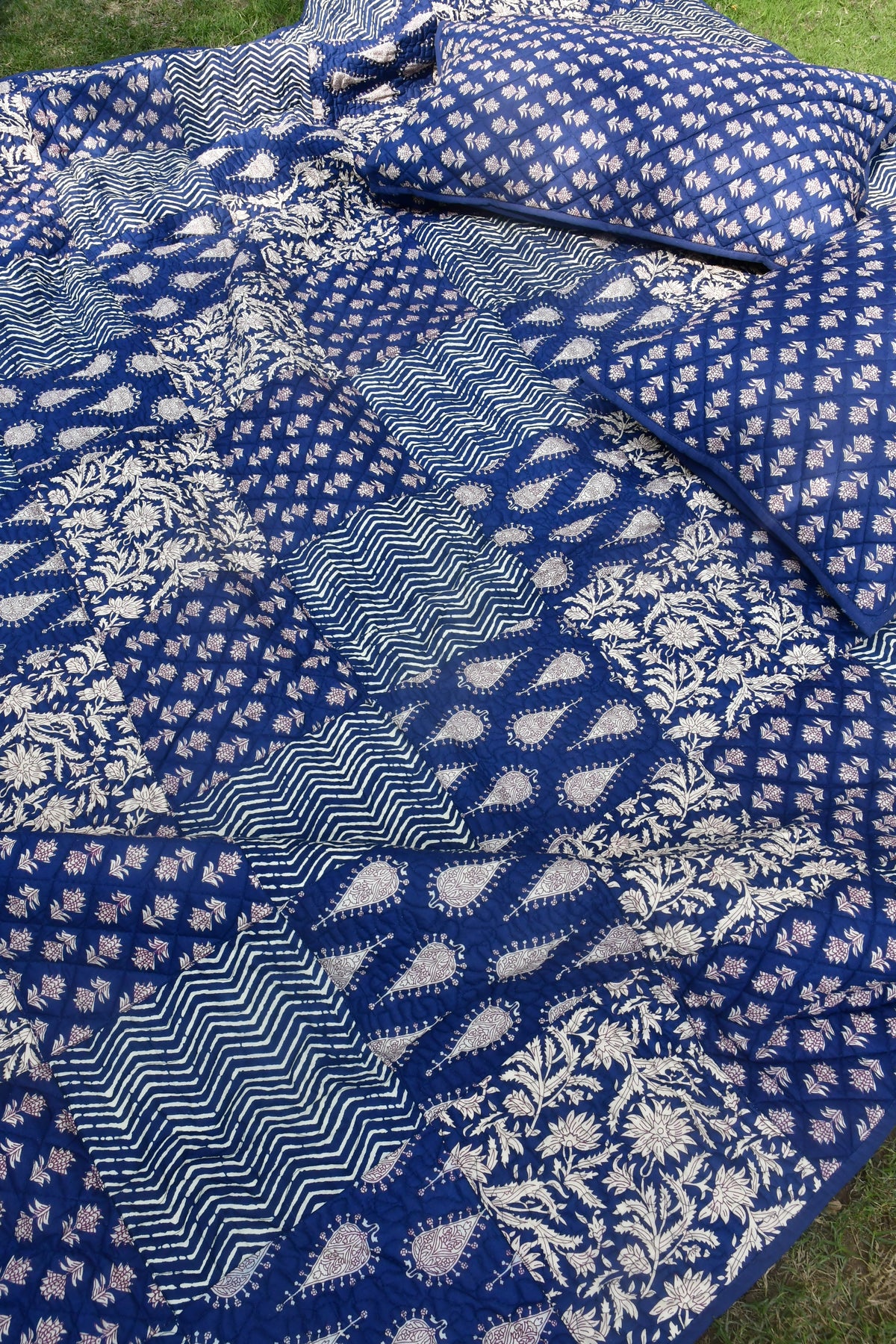 Indigo Dabu Print Quilted bedcover Premium