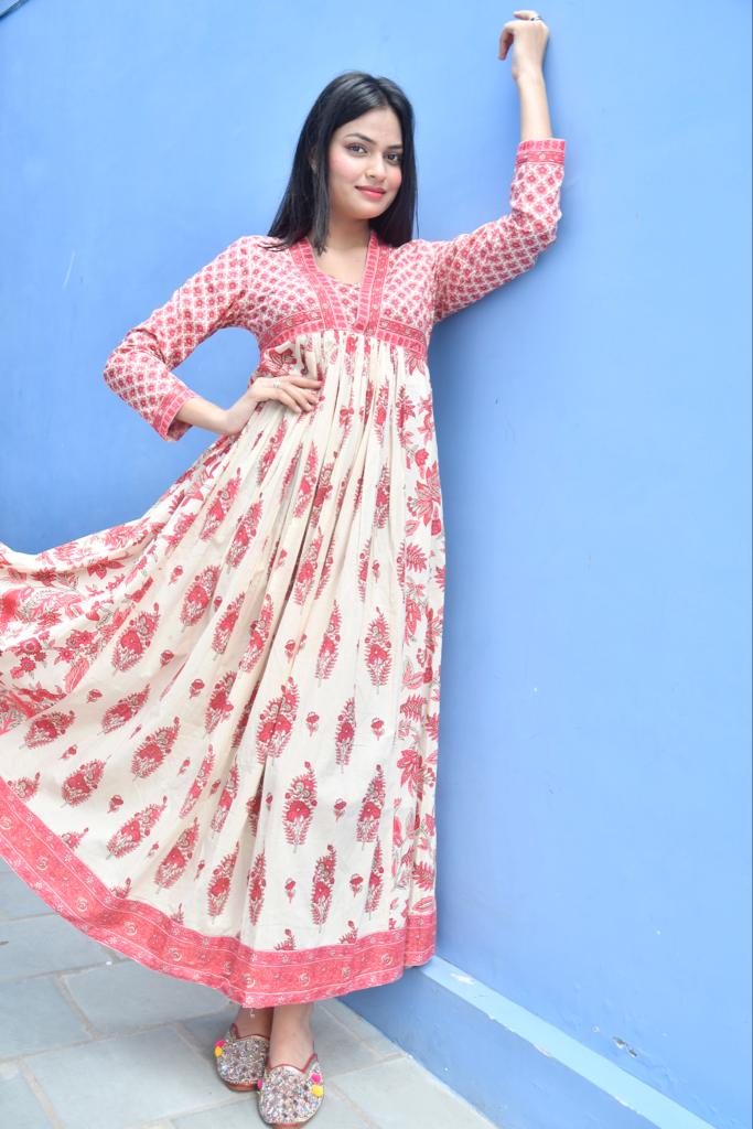 Cream Floral Anarkali Kurta Handblock